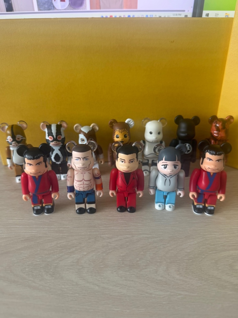 BEARBRICKS ASSORTED 12 ITEMS